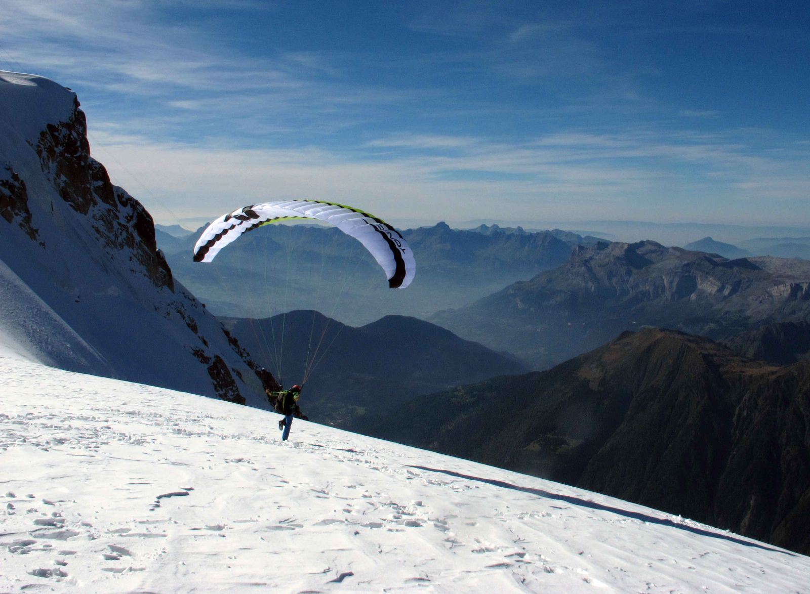 paragliding and climbing,  alpwind mountaineering course ,chamonix